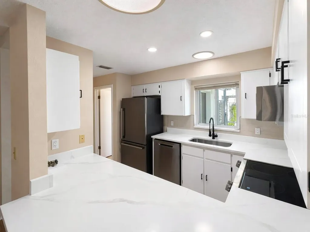 19 Banner Lane Palm Coast FL 32137
