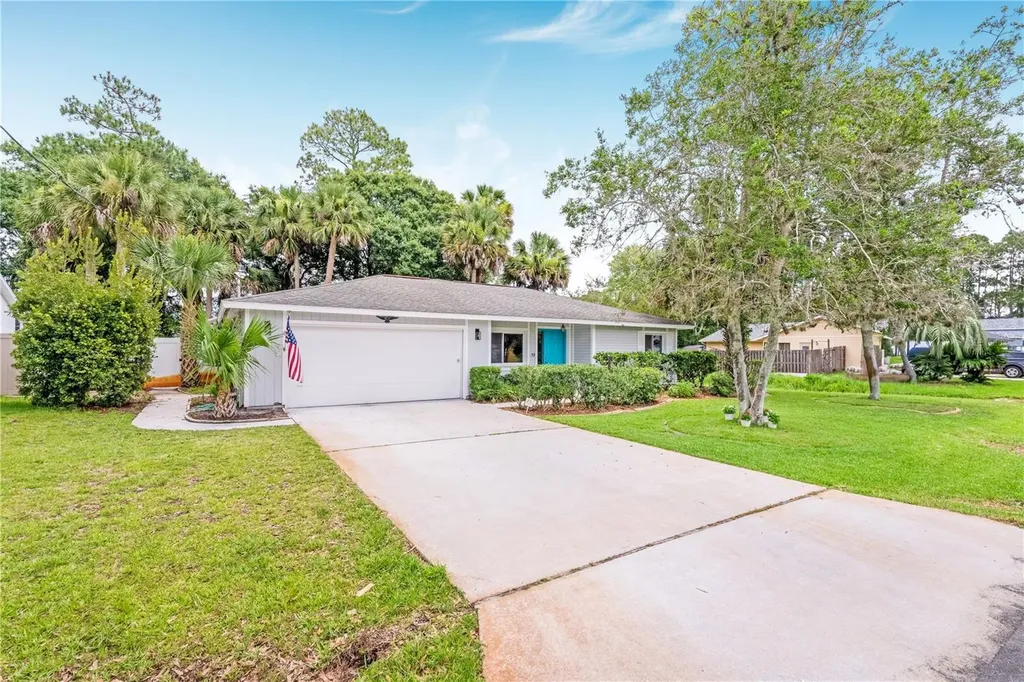 19 Banner Lane Palm Coast FL 32137