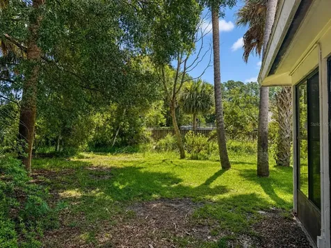 19 Banner Lane Palm Coast FL 32137
