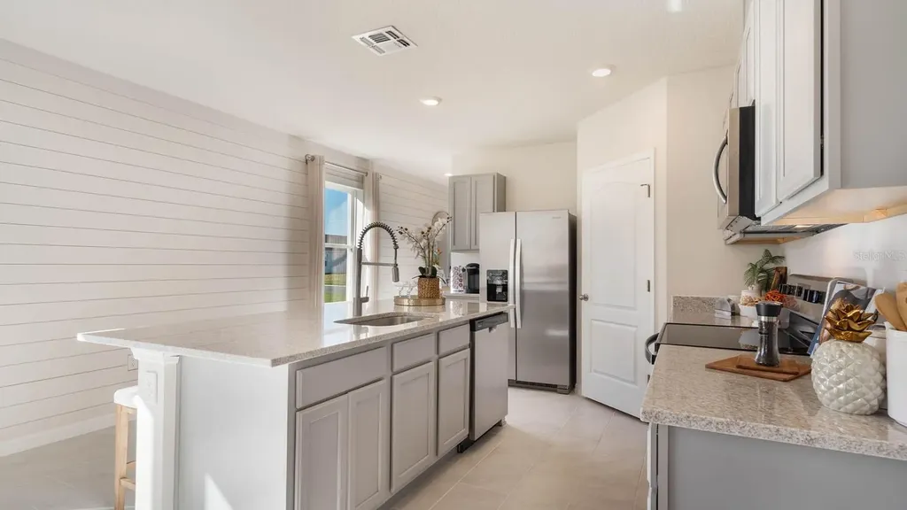 4417 Lake Fox Drive Lakeland FL 33810
