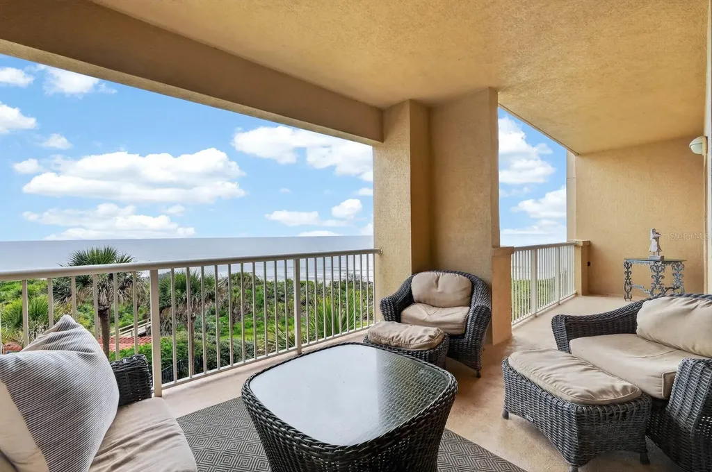 15 Avenue De La Mer Palm Coast FL 32137