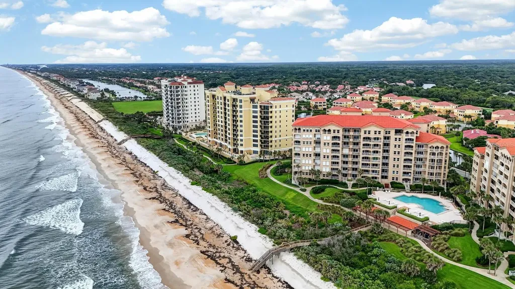 15 Avenue De La Mer Palm Coast FL 32137