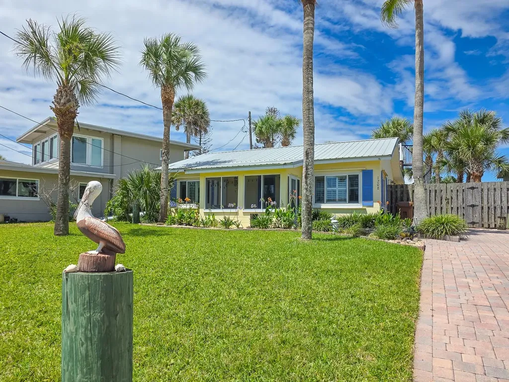 1208 S Central Avenue Flagler Beach FL 32136