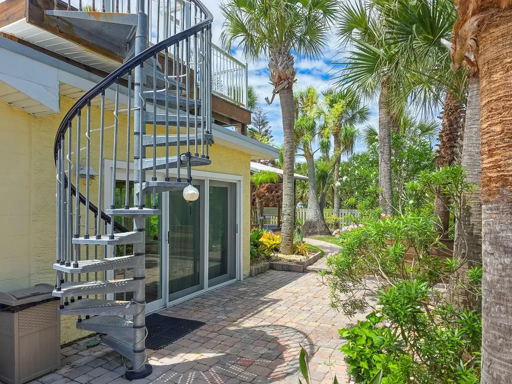 1208 S Central Avenue Flagler Beach FL 32136