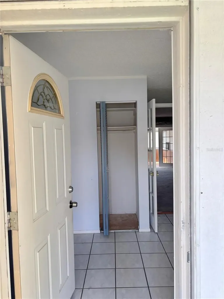 5528 Minute Man Court Orlando FL 32821