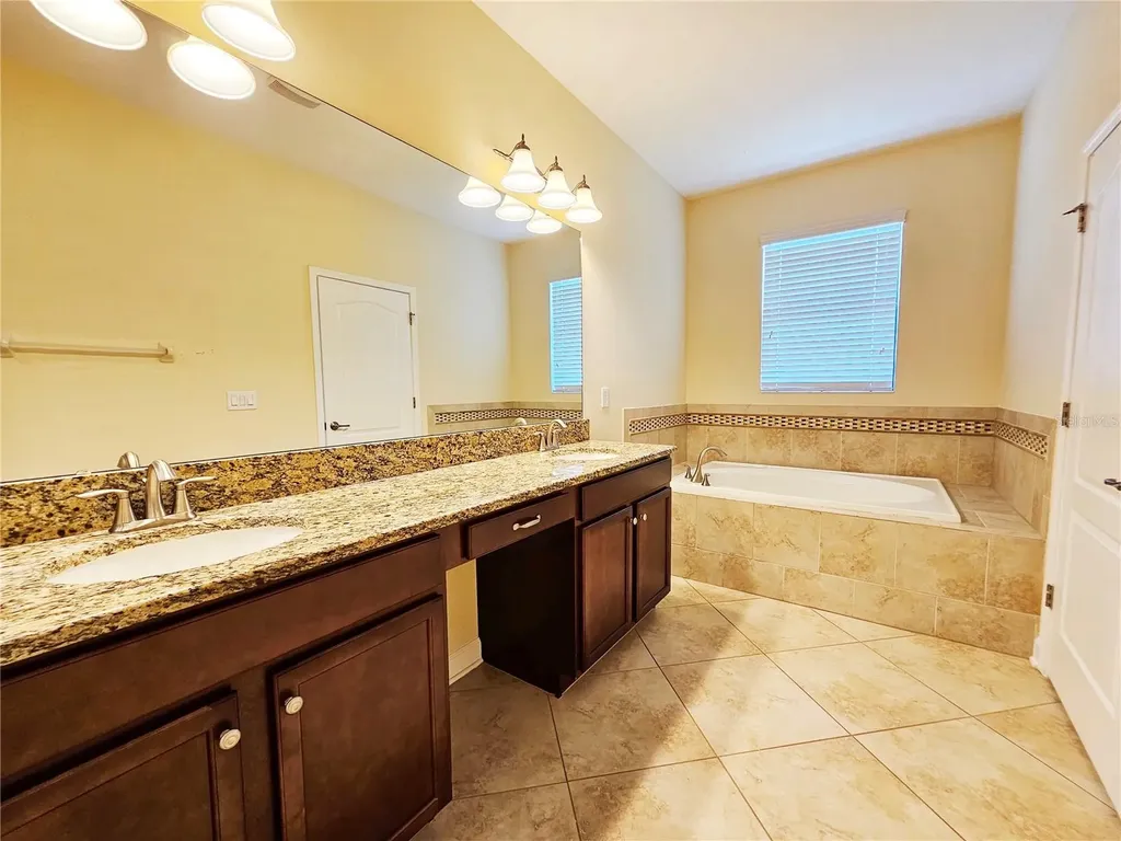 7468 Fairgrove Avenue Windermere FL 34786