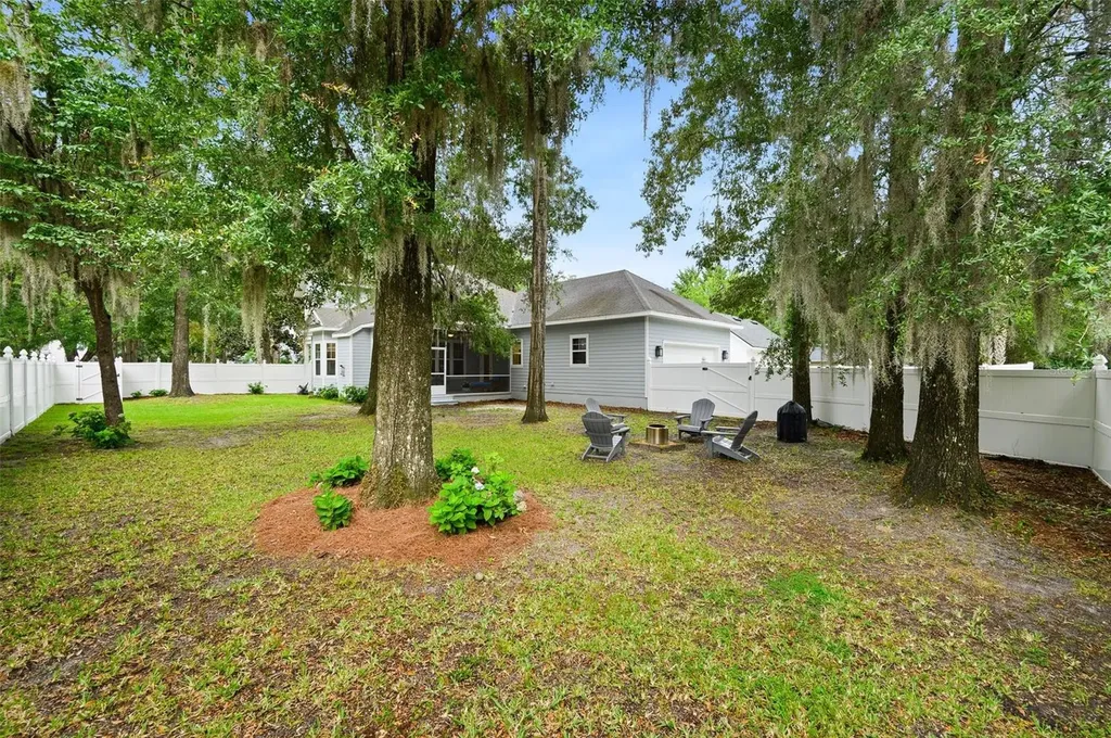 382 SW 131st Street Newberry FL 32669