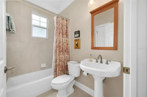 382 SW 131st Street Newberry FL 32669