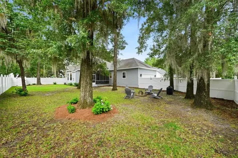 382 SW 131st Street Newberry FL 32669
