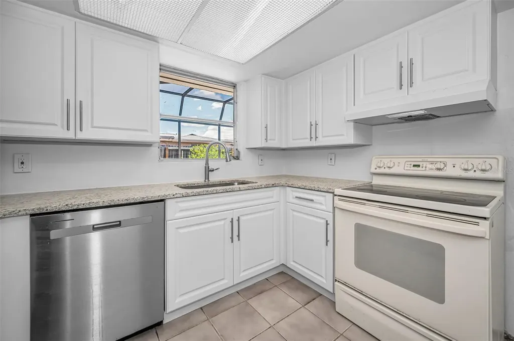 5817 10th Avenue New Port Richey FL 34652