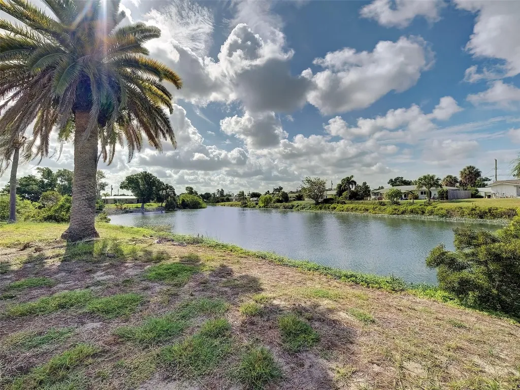 412 Pine Tree Terrace Venice FL 34293