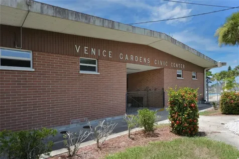412 Pine Tree Terrace Venice FL 34293