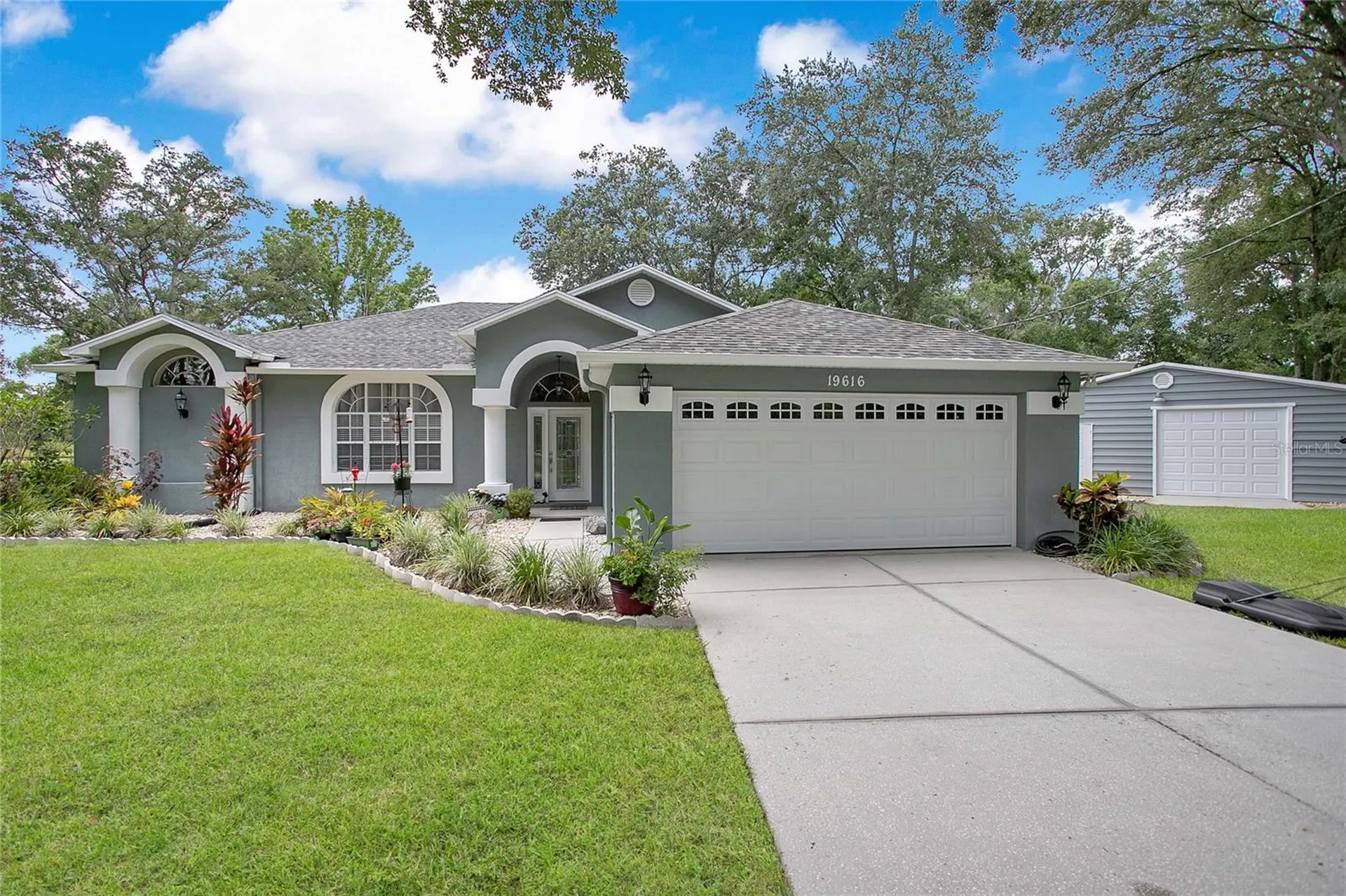 19616 Livingston Avenue Lutz FL 33559
