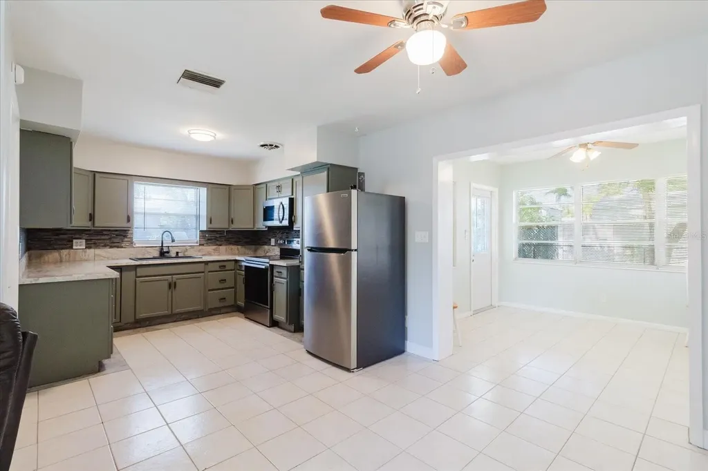 6212 Florida Circle W Apollo Beach FL 33572