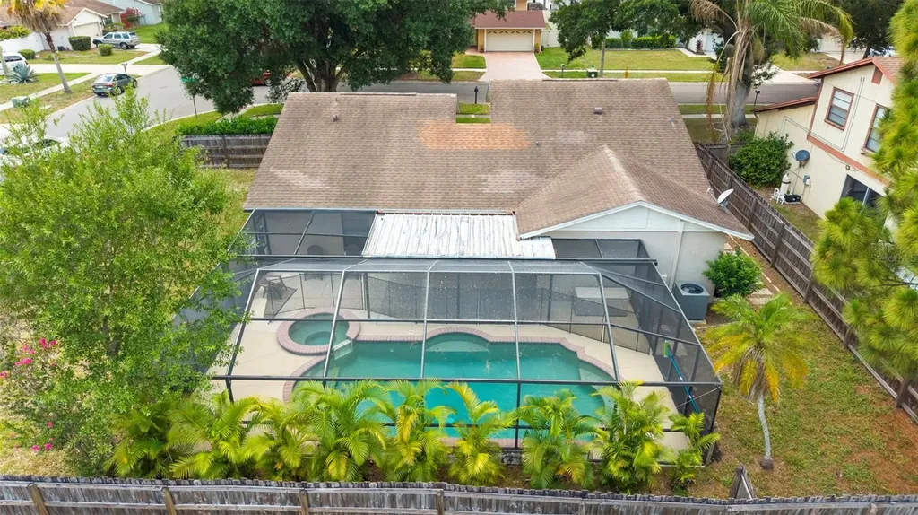 15701 Country Lake Drive Tampa FL 33624