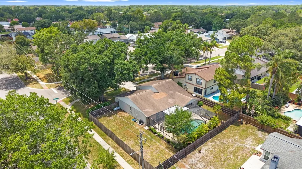 15701 Country Lake Drive Tampa FL 33624