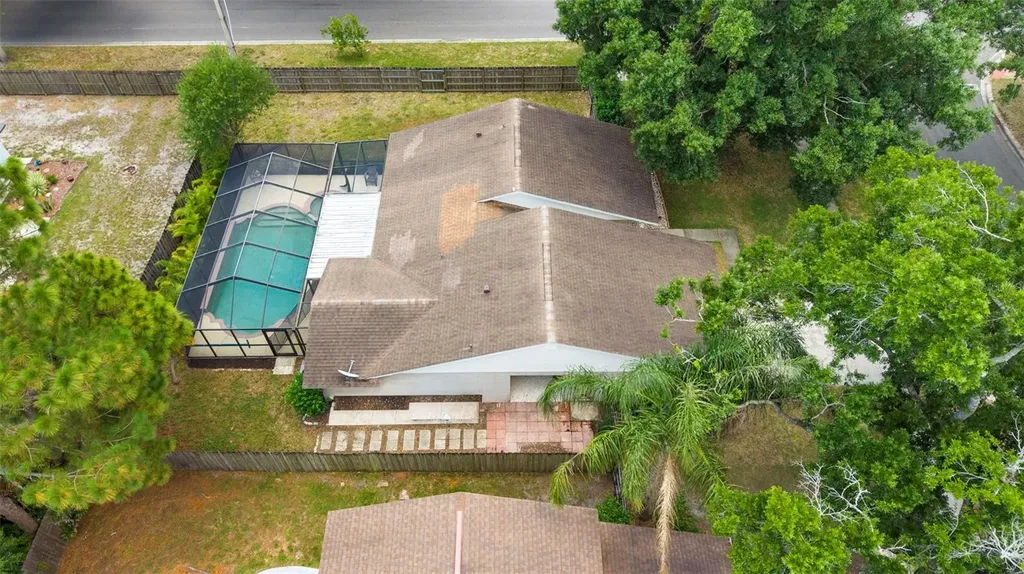 15701 Country Lake Drive Tampa FL 33624