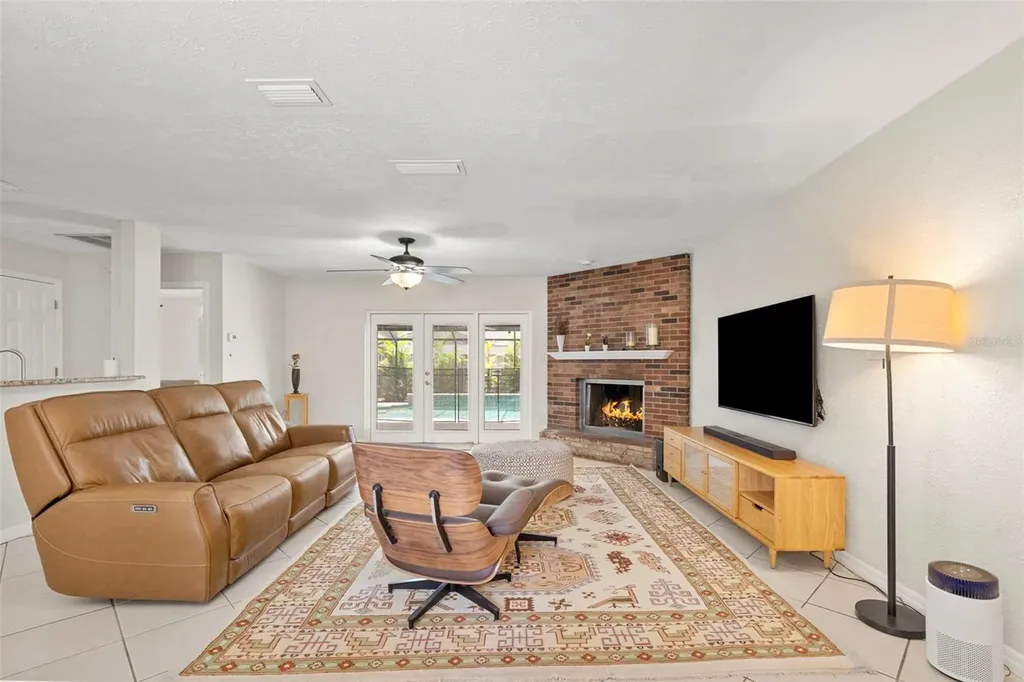 15701 Country Lake Drive Tampa FL 33624