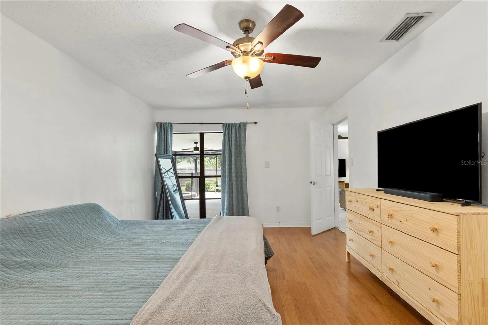 15701 Country Lake Drive Tampa FL 33624