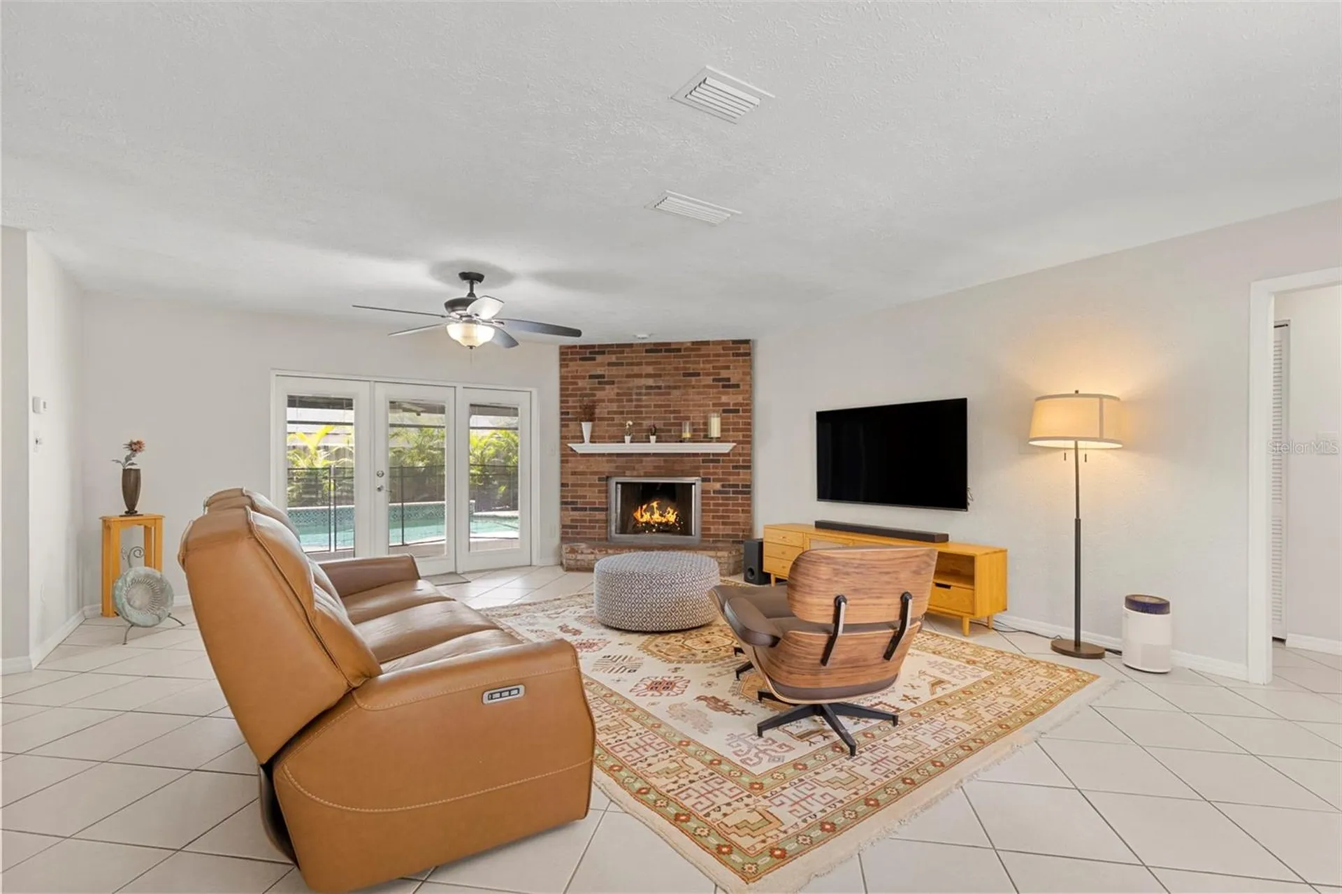 15701 Country Lake Drive Tampa FL 33624