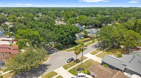 15701 Country Lake Drive Tampa FL 33624