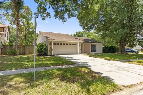15701 Country Lake Drive Tampa FL 33624