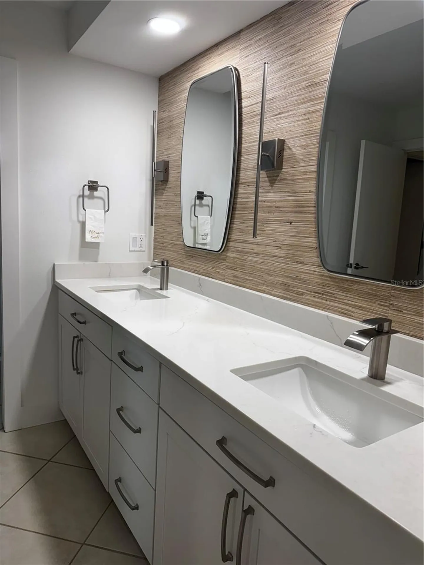 5312 Huntingwood Court Sarasota FL 34235