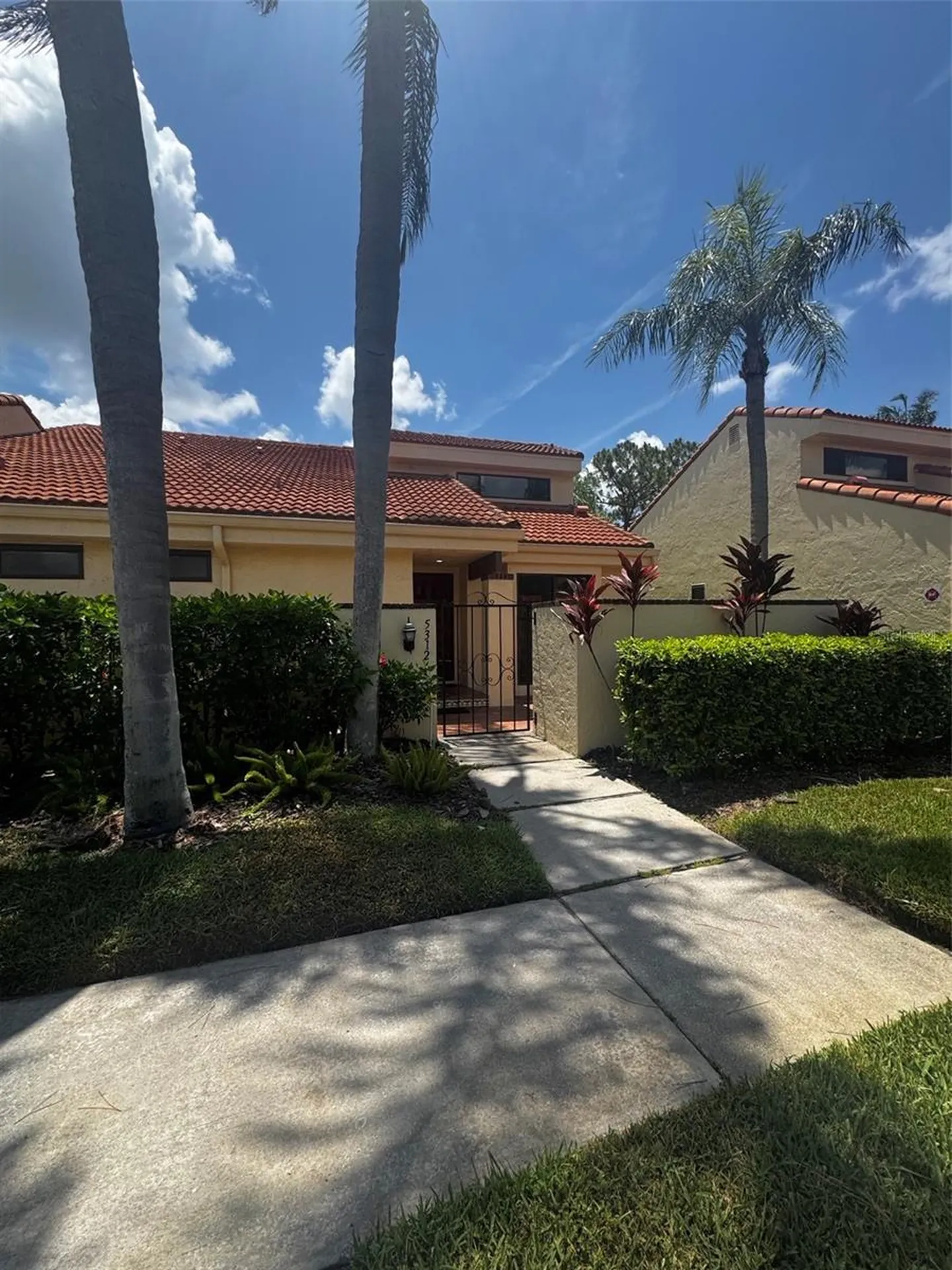 5312 Huntingwood Court Sarasota FL 34235