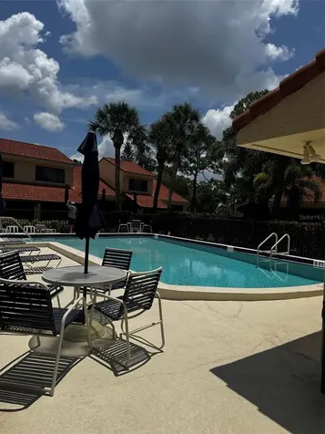 5312 Huntingwood Court Sarasota FL 34235