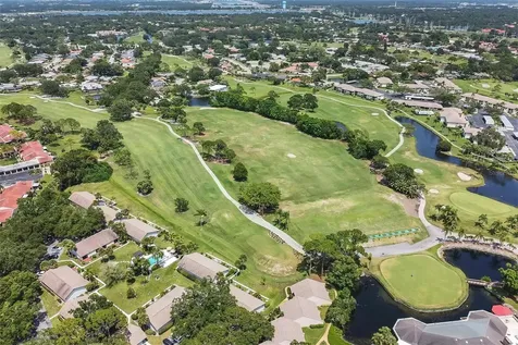 5312 Huntingwood Court Sarasota FL 34235