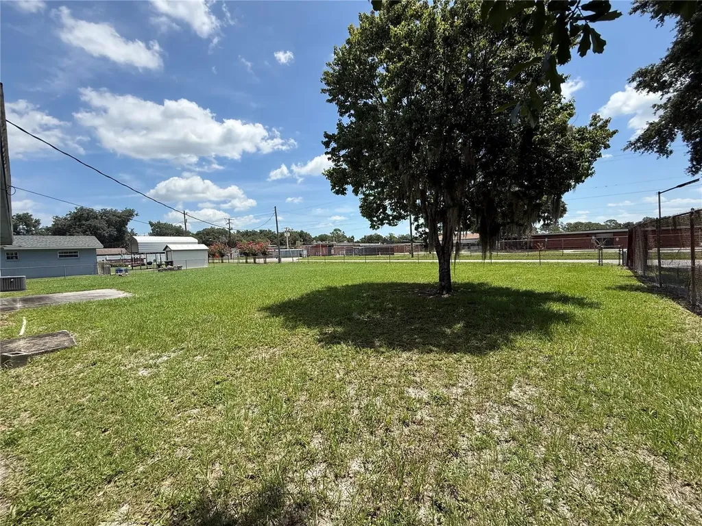 1313 Magdalene Court E Lakeland FL 33801
