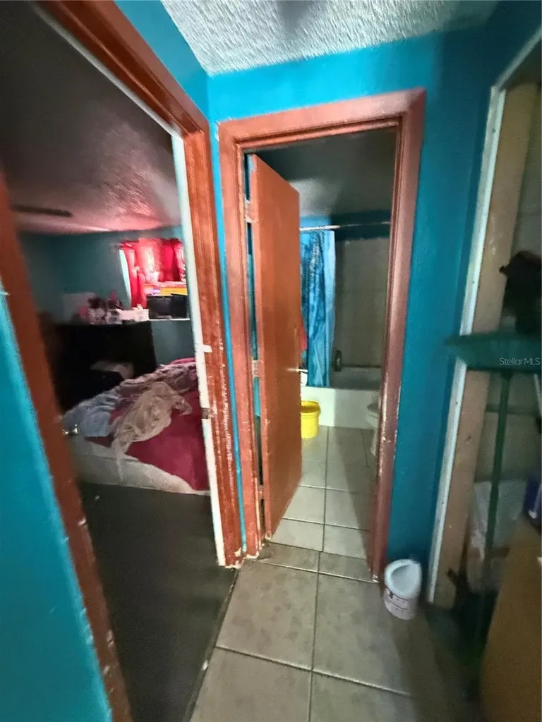4212 9th Street E Bradenton FL 34208