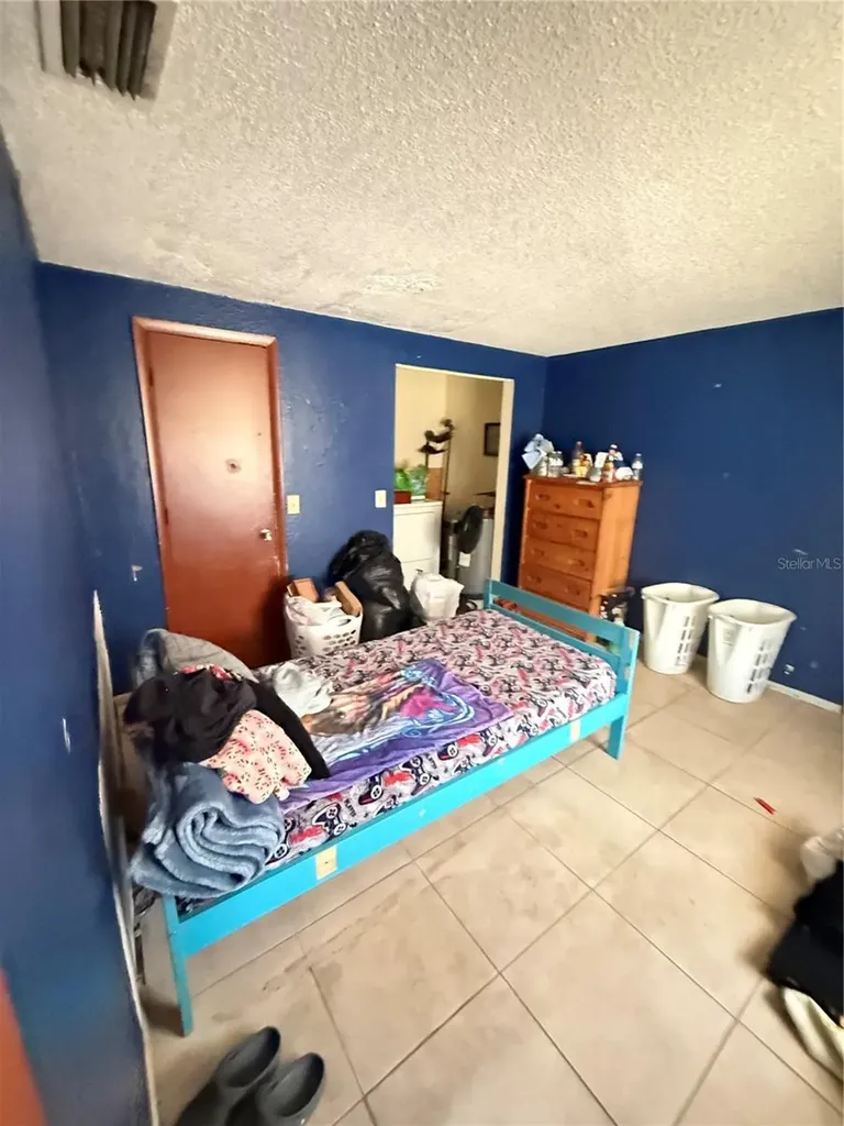4212 9th Street E Bradenton FL 34208
