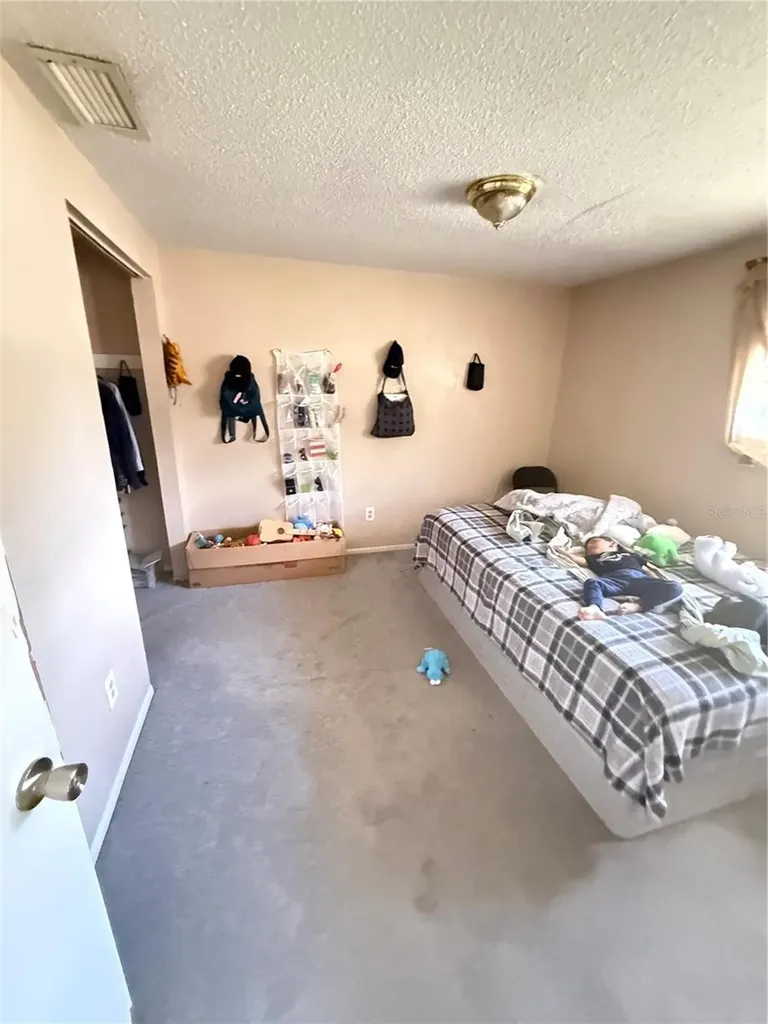 4212 9th Street E Bradenton FL 34208