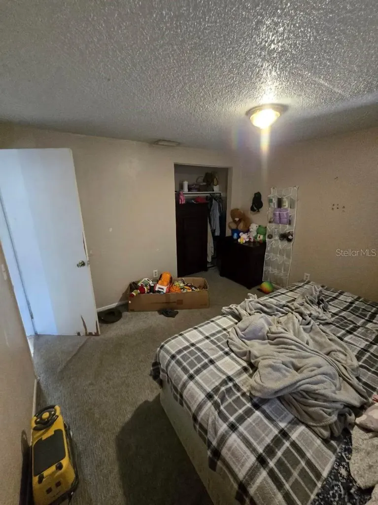 4212 9th Street E Bradenton FL 34208
