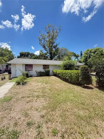 4212 9th Street E Bradenton FL 34208