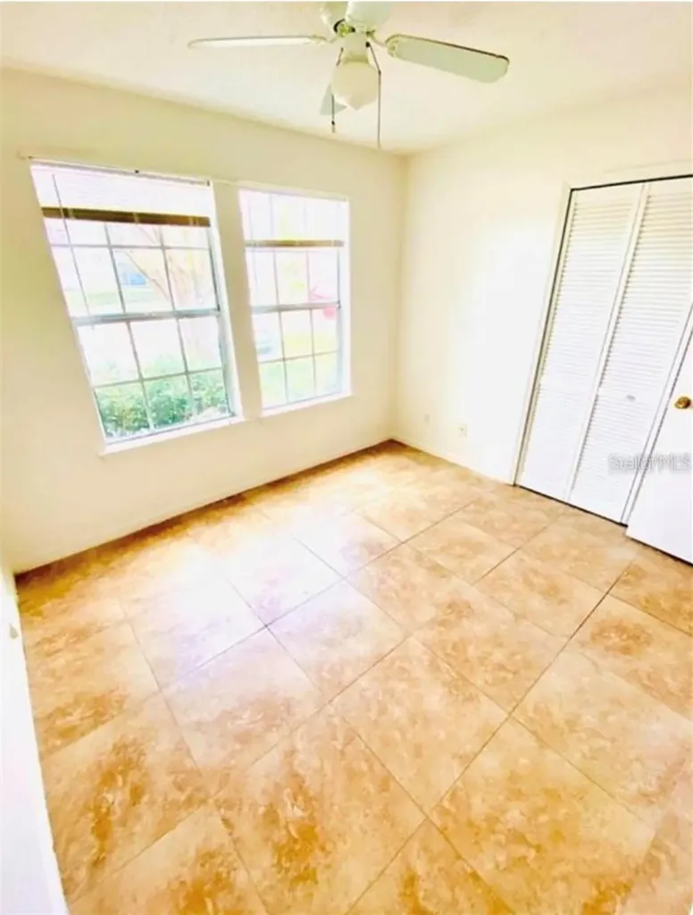 6076 Westgate Drive Orlando FL 32835