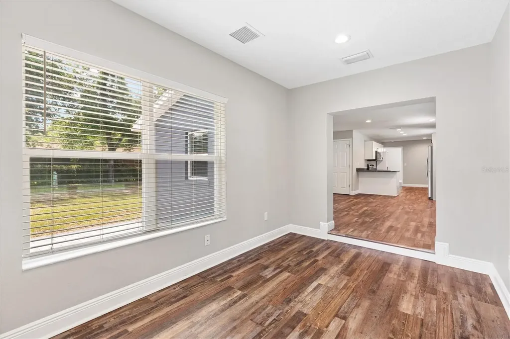 602 Gray Avenue Wildwood FL 34785