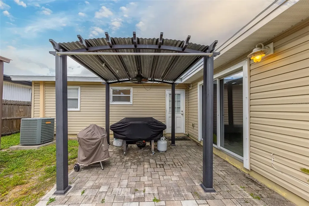 3428 39th Street N St Petersburg FL 33713