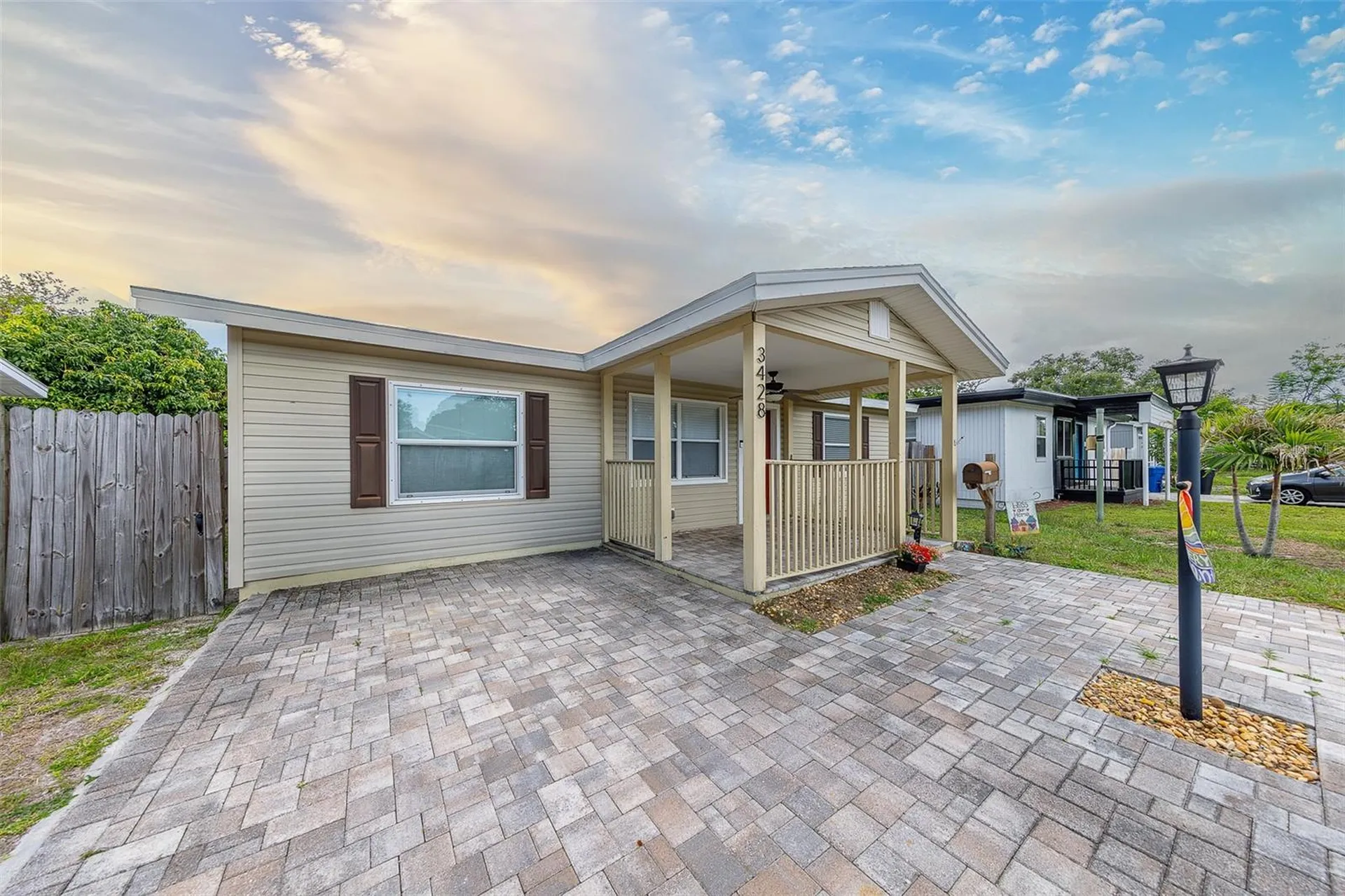 3428 39th Street N St Petersburg FL 33713