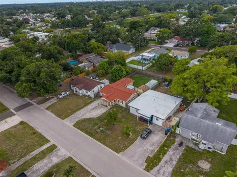 3428 39th Street N St Petersburg FL 33713
