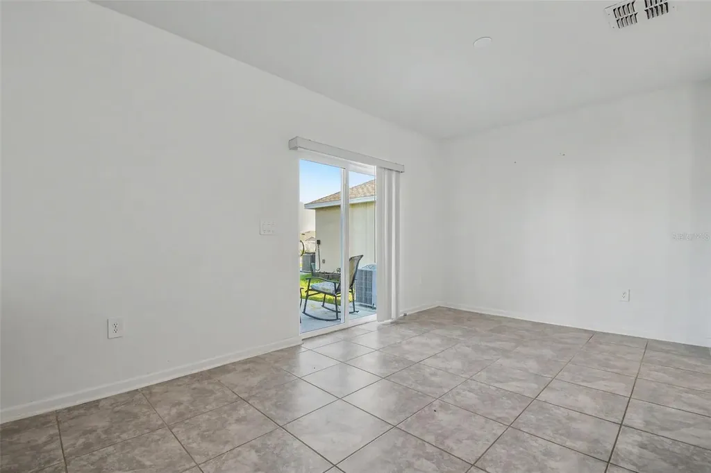 1906 Niagra Drive Davenport FL 33837