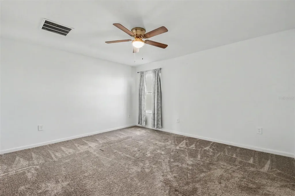 1906 Niagra Drive Davenport FL 33837
