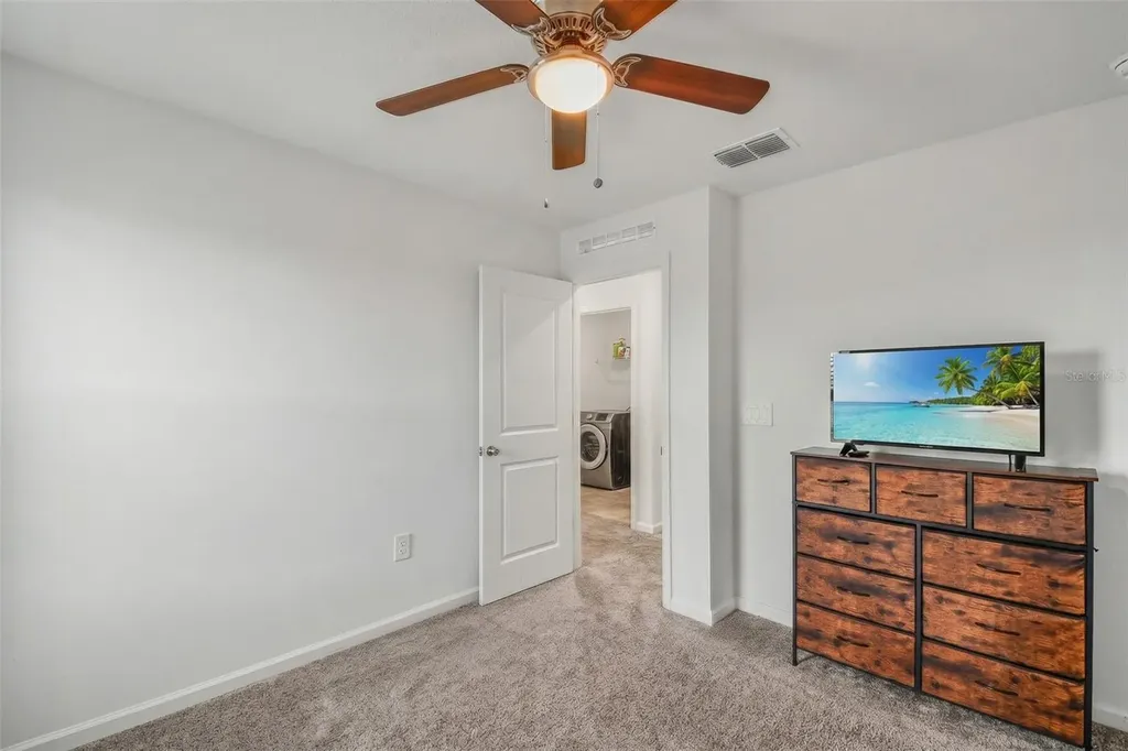 1906 Niagra Drive Davenport FL 33837