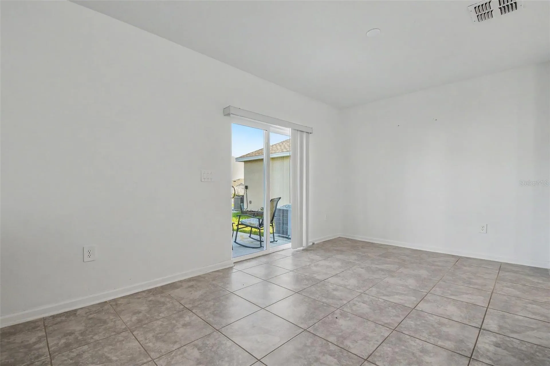 1906 Niagra Drive Davenport FL 33837