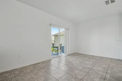 1906 Niagra Drive Davenport FL 33837