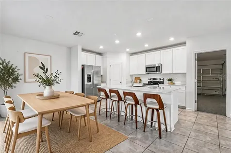 1906 Niagra Drive Davenport FL 33837