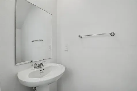 1906 Niagra Drive Davenport FL 33837