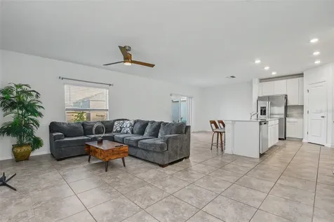 1906 Niagra Drive Davenport FL 33837