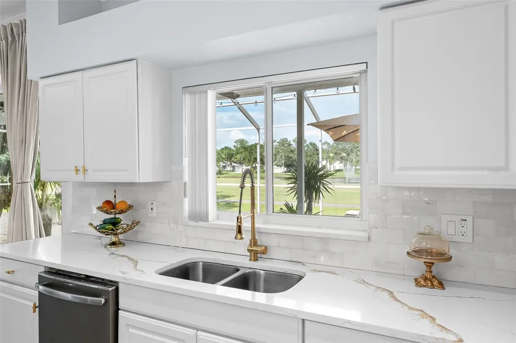 15615 Shoal Creek Place Odessa FL 33556